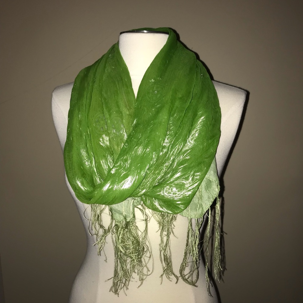 Green wrap/scarf